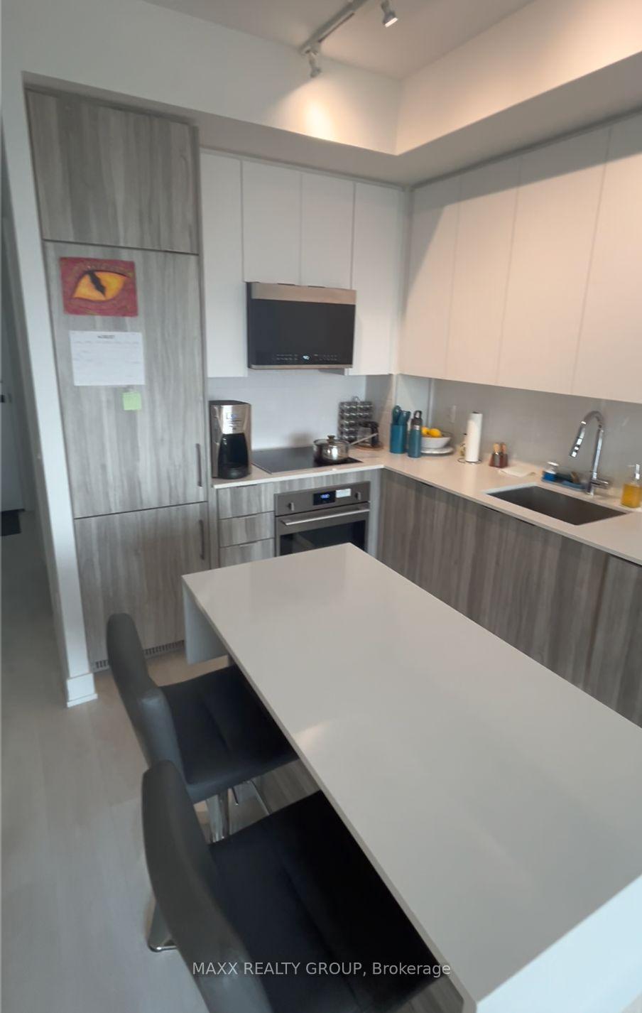 2485-taunton-road-oakville-ontario-w12475474