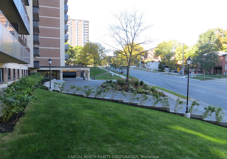15-la-rose-avenue-etobicoke-ontario-w12475483