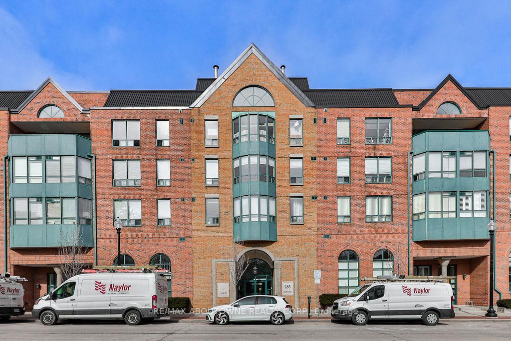 185-robinson-street-oakville-ontario-w12475563
