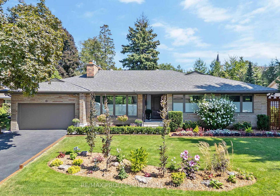 19-palace-arch-drive-etobicoke-ontario-w12475597