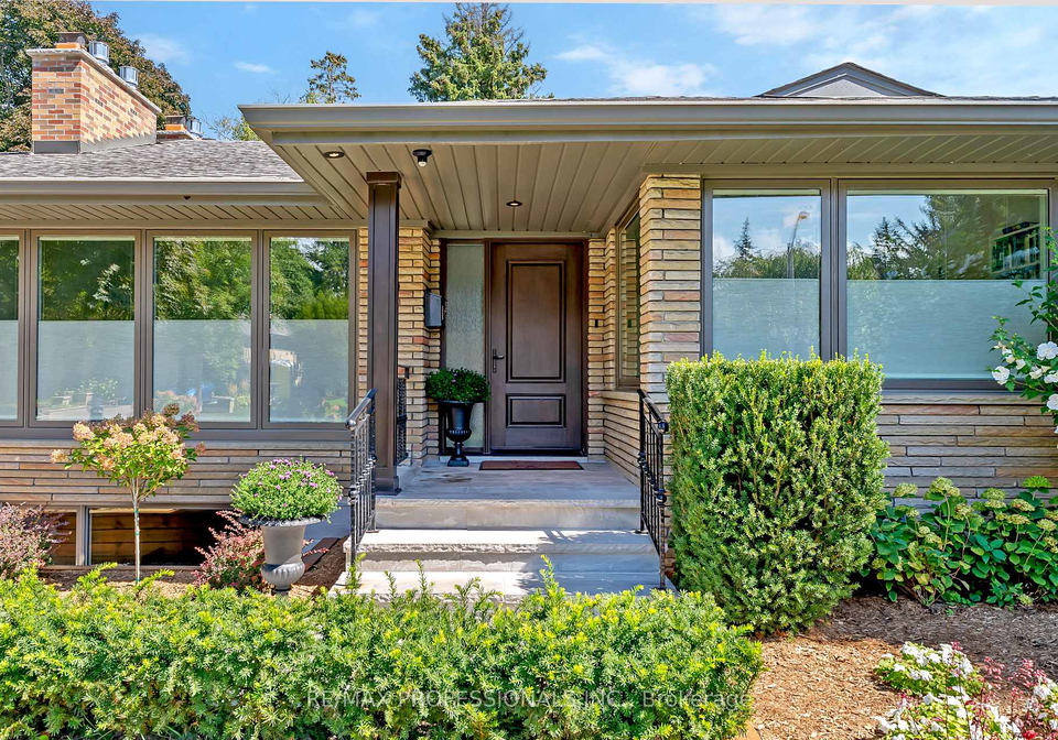 19-palace-arch-drive-etobicoke-ontario-w12475597