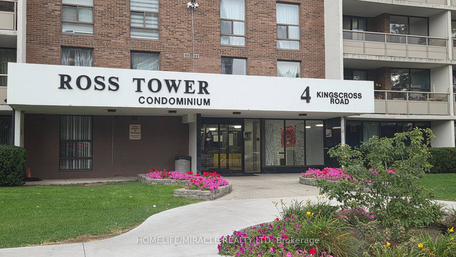 4-kings-cross-road-brampton-ontario-w12475806