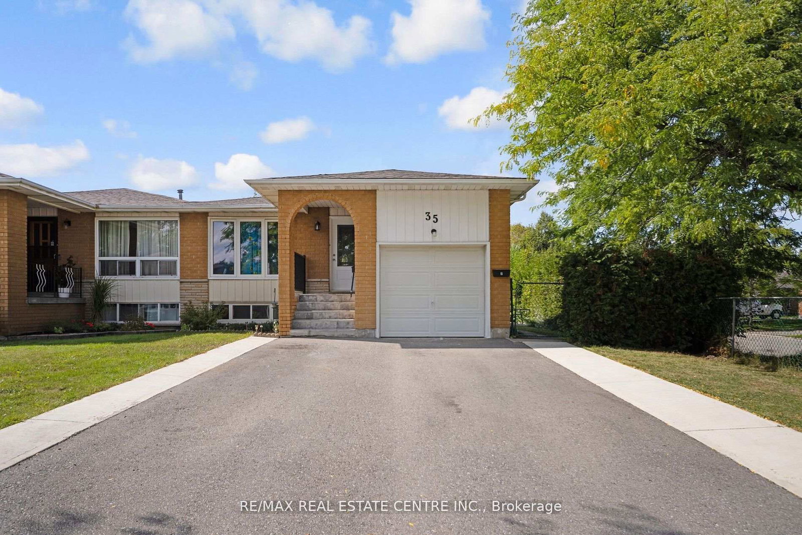 35-madison-street-brampton-ontario-w12476018