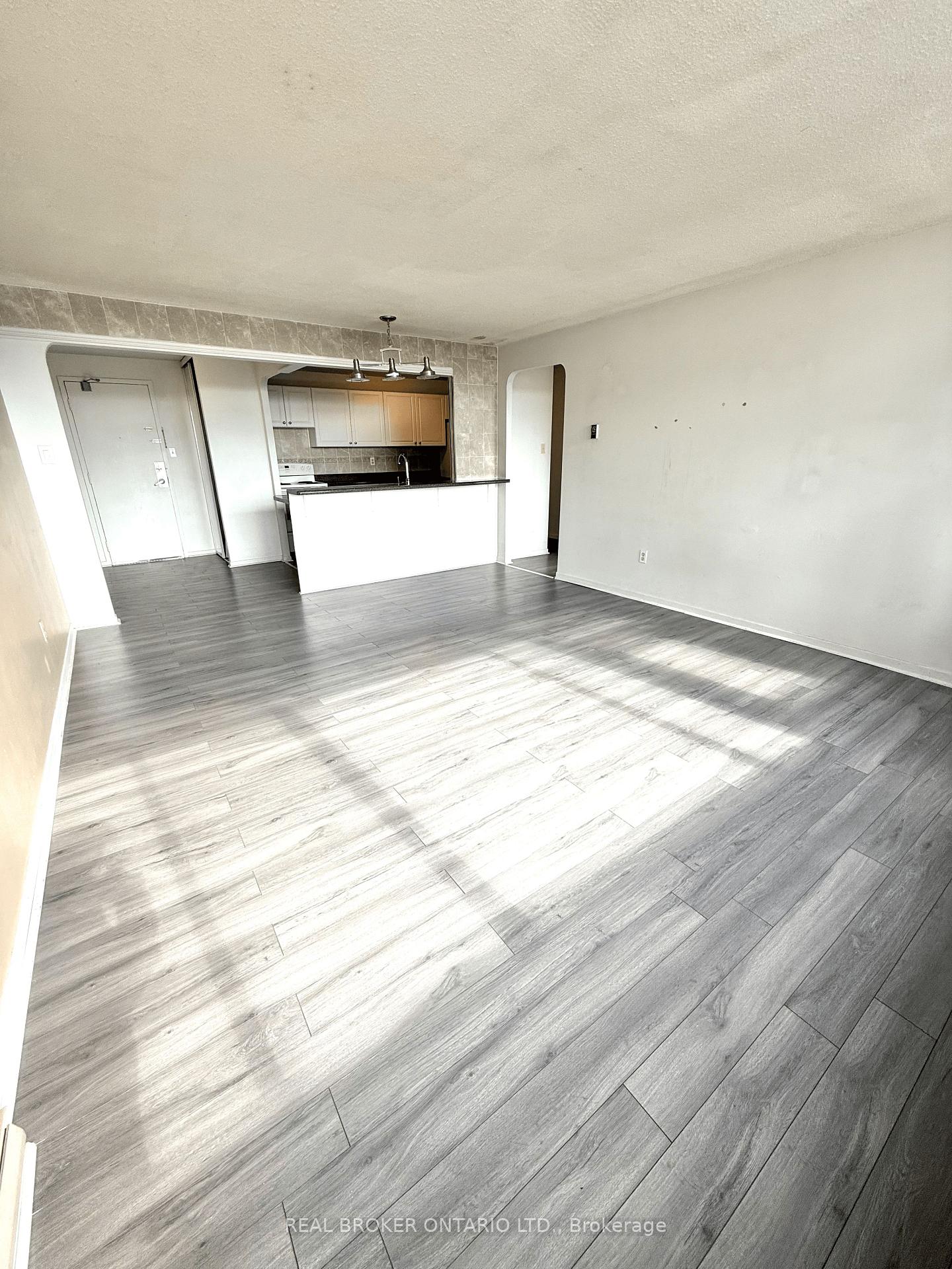 1011-dufferin-street-toronto-ontario-w12476199