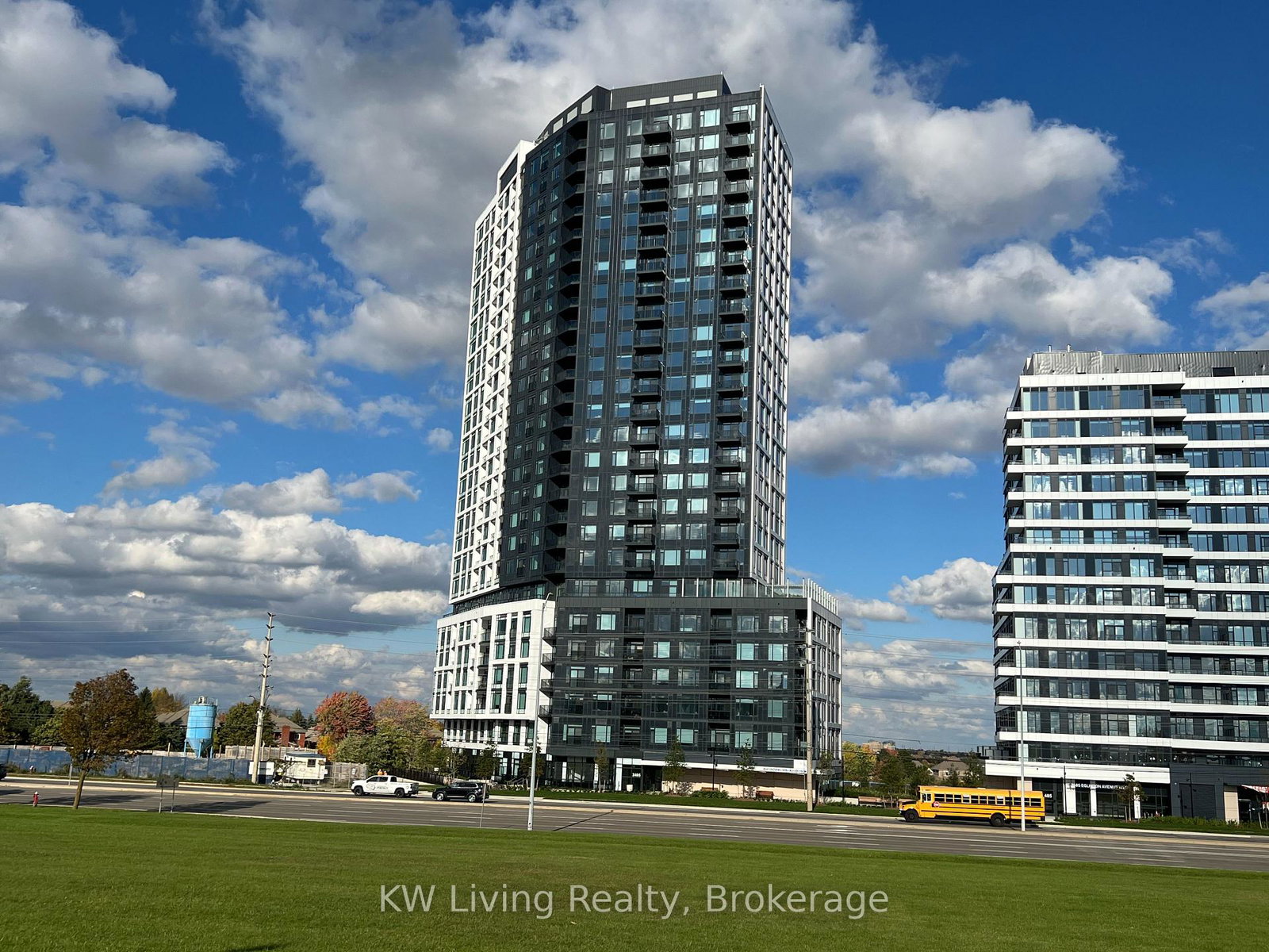 2495-eglinton-avenue-w-mississauga-ontario-w12476210