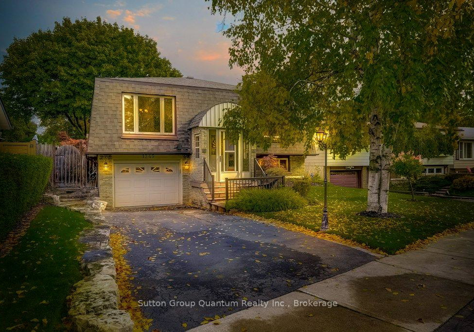 1249-richards-crescent-oakville-ontario-w12476287