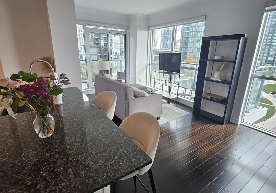 4085-parkside-village-drive-mississauga-ontario-w12476395