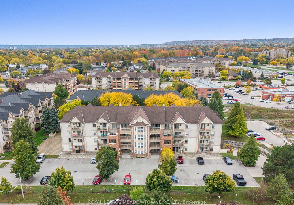 4025-kilmer-drive-burlington-ontario-w12476465