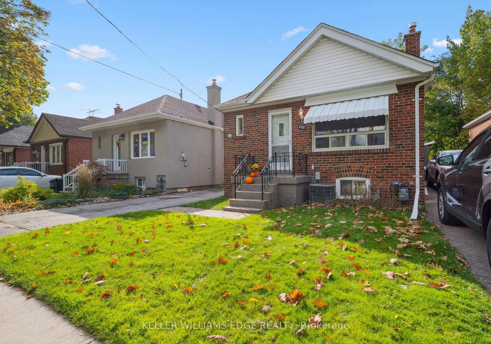 202-alderbrae-avenue-etobicoke-ontario-w12476488