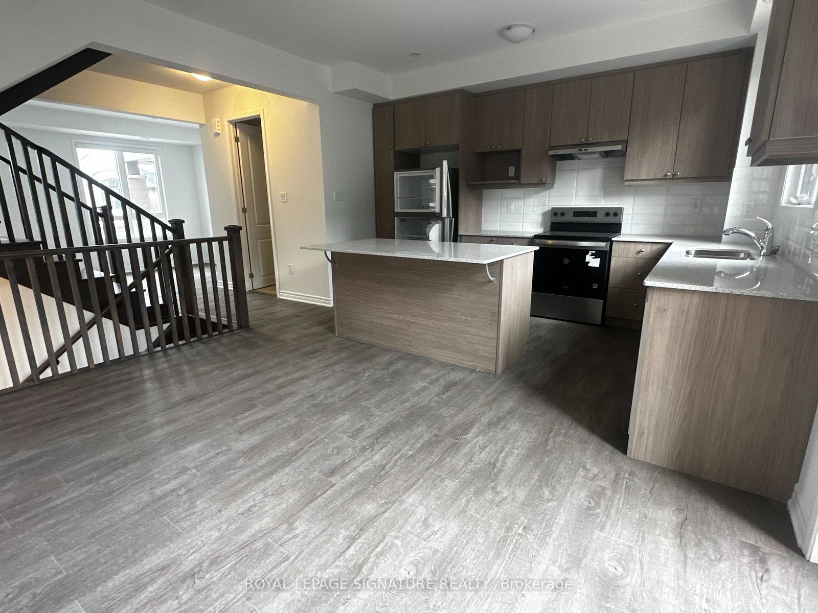 1259-lily-crescent-milton-ontario-w12476654