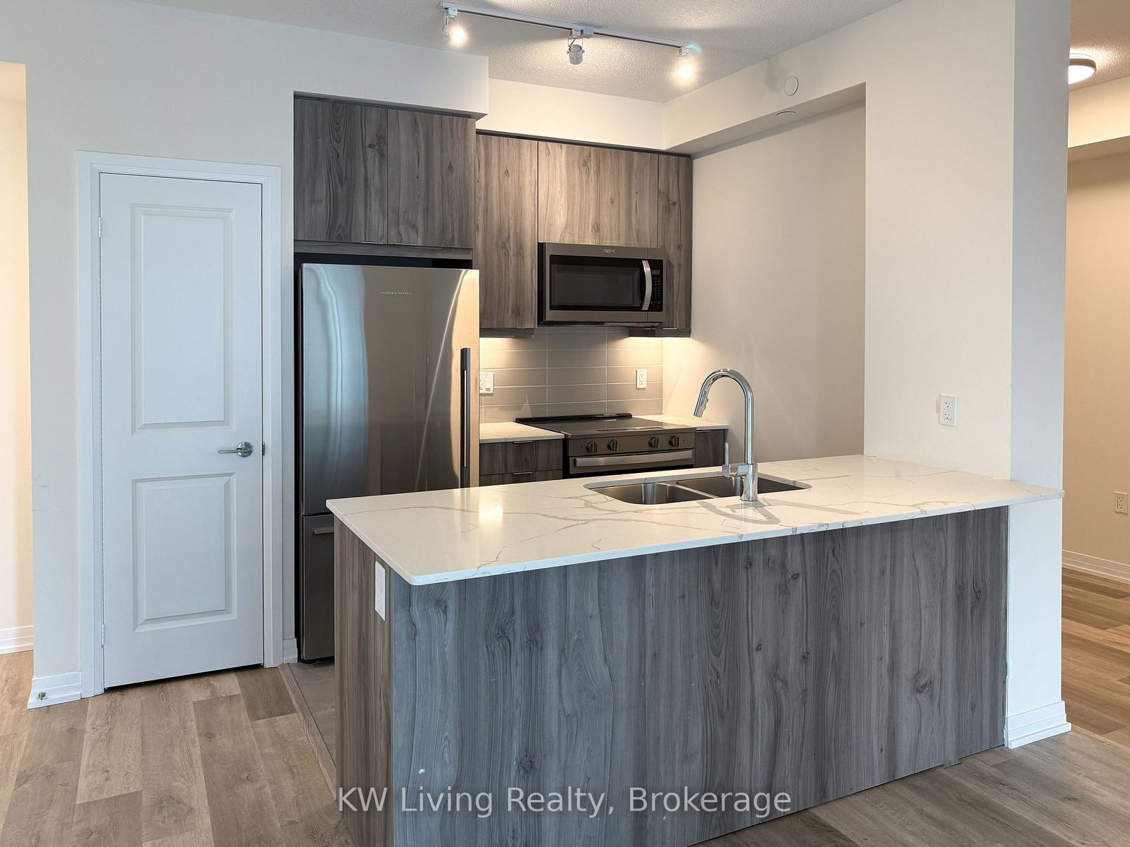 15-watergarden-drive-mississauga-ontario-w12476670