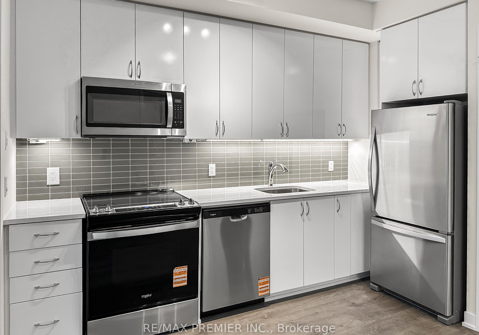 38-annie-craig-drive-etobicoke-ontario-w12476693