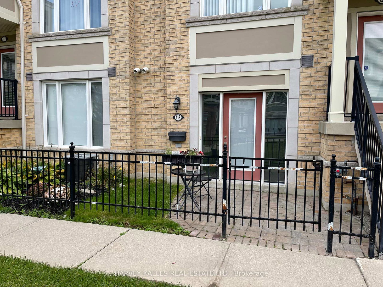 3050-erin-centre-boulevard-mississauga-ontario-w12476748