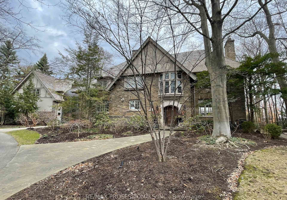 43-the-kingsway-etobicoke-ontario-w12476896