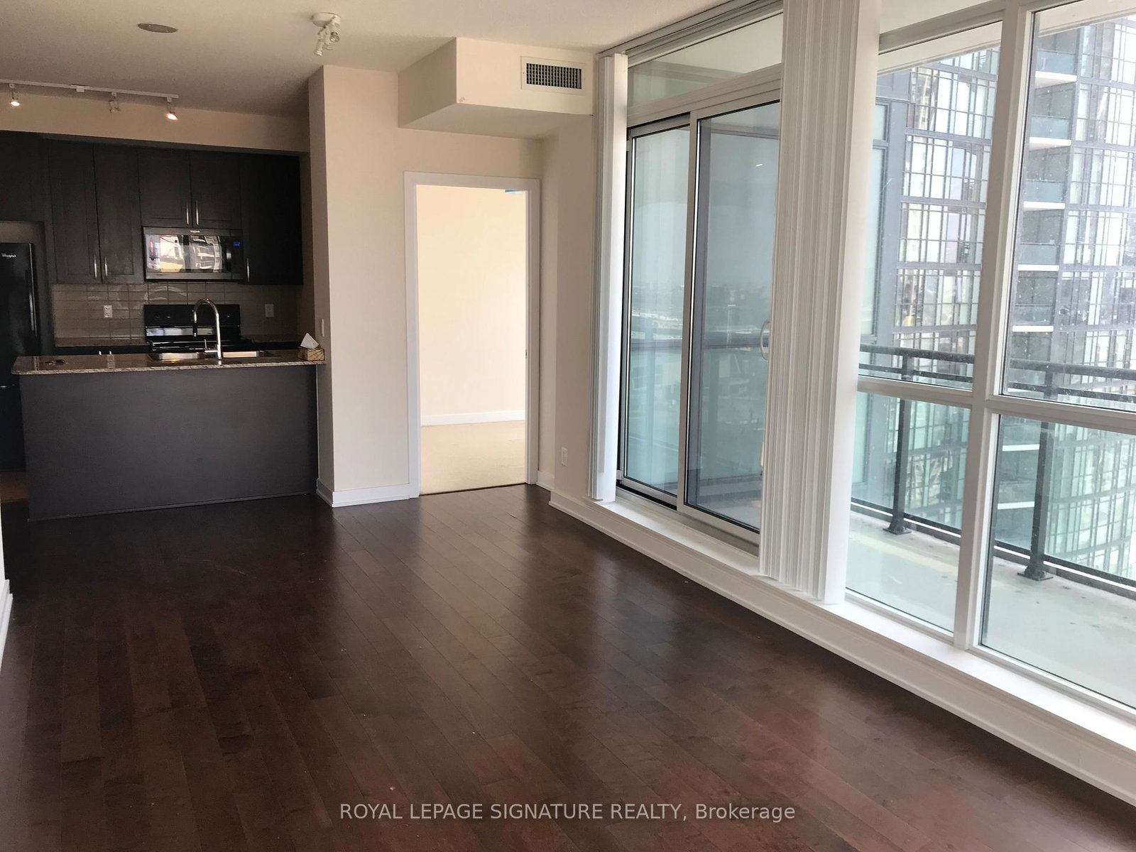 4070-confederation-parkway-mississauga-ontario-w12476956