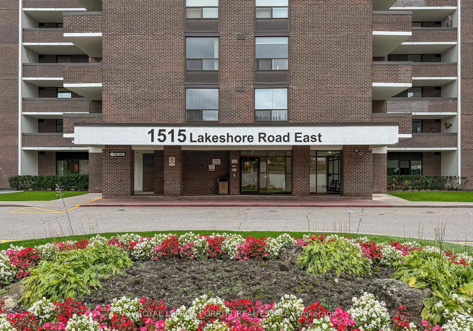 1515-lakeshore-road-e-mississauga-ontario-w12476963