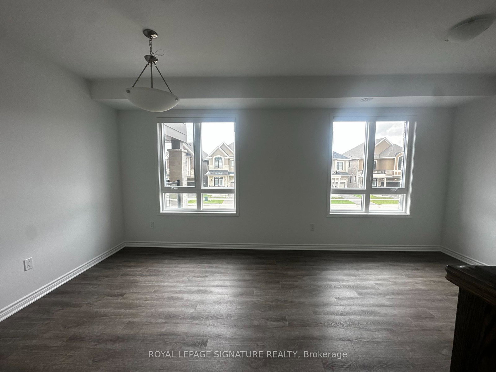 1259-lily-crescent-milton-ontario-w12477079