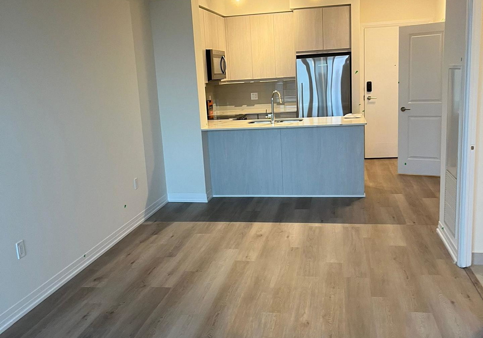 15-watergarden-drive-mississauga-ontario-w12477187