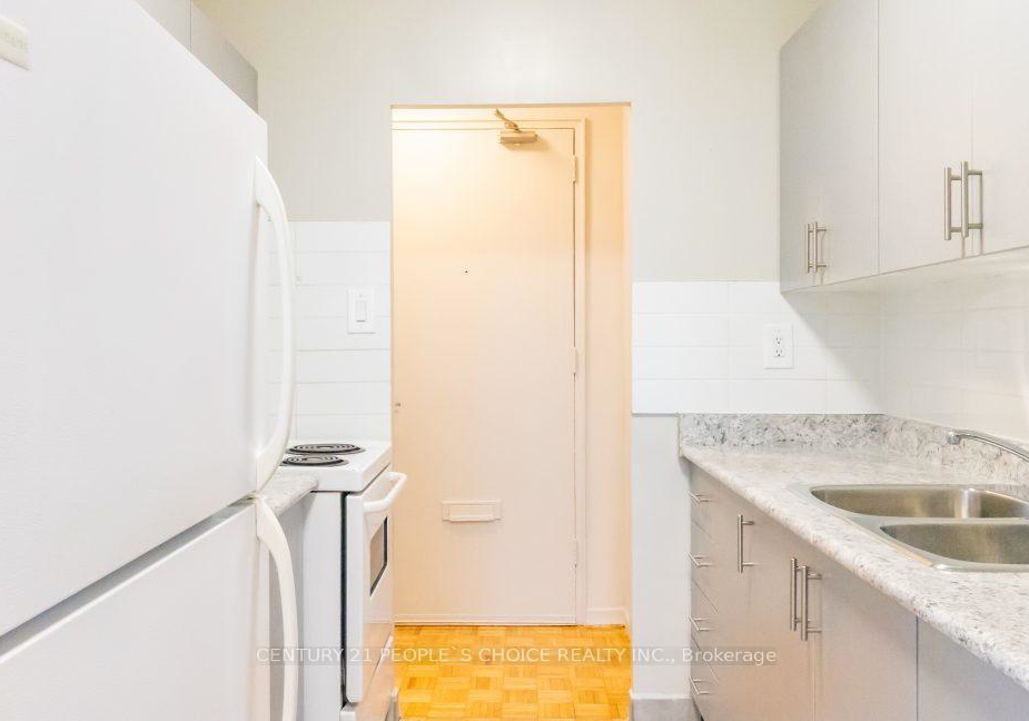 1061-seneca-avenue-mississauga-ontario-w12477225