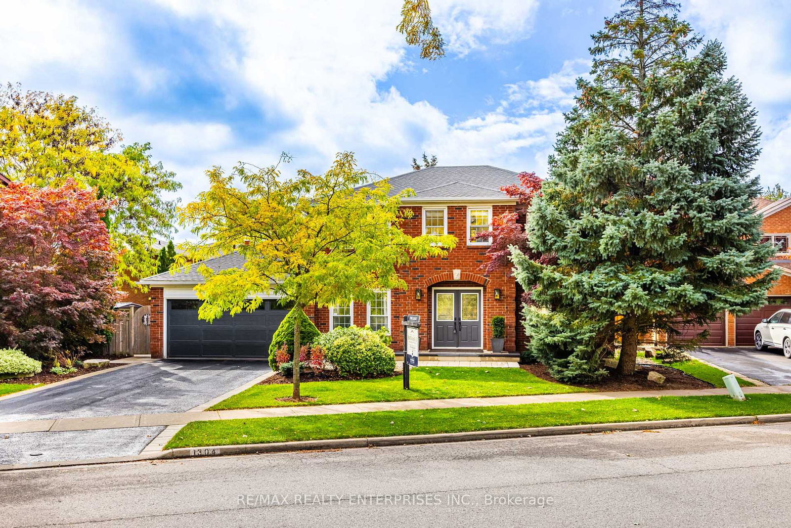 1304-outlook-terrace-oakville-ontario-w12477244