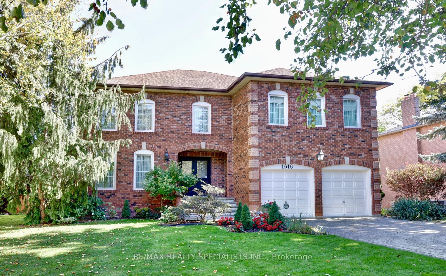 1616-tipperary-court-mississauga-ontario-w12477308