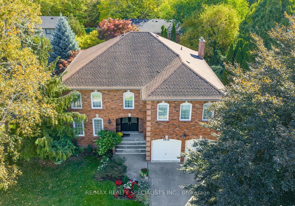 1616-tipperary-court-mississauga-ontario-w12477308