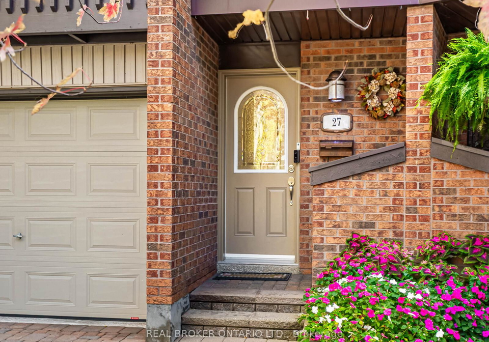 1060-walden-circle-mississauga-ontario-w12477336