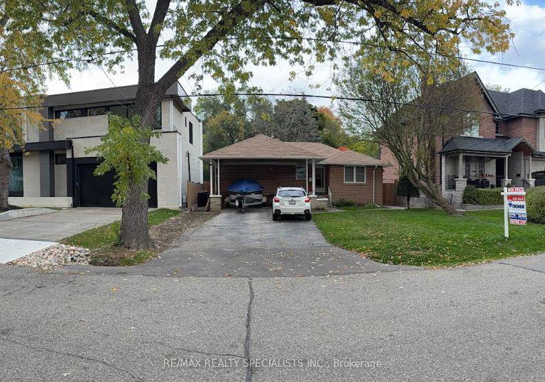 3-allan-park-road-etobicoke-ontario-w12477951