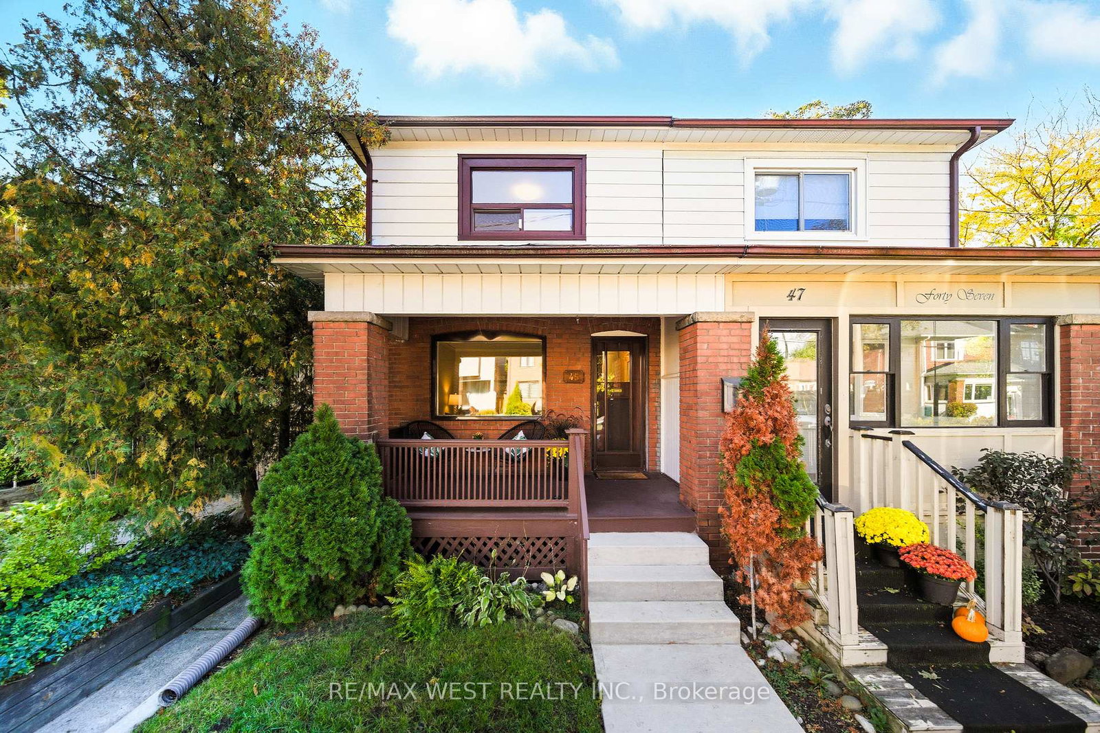 45-deforest-road-toronto-ontario-w12477977