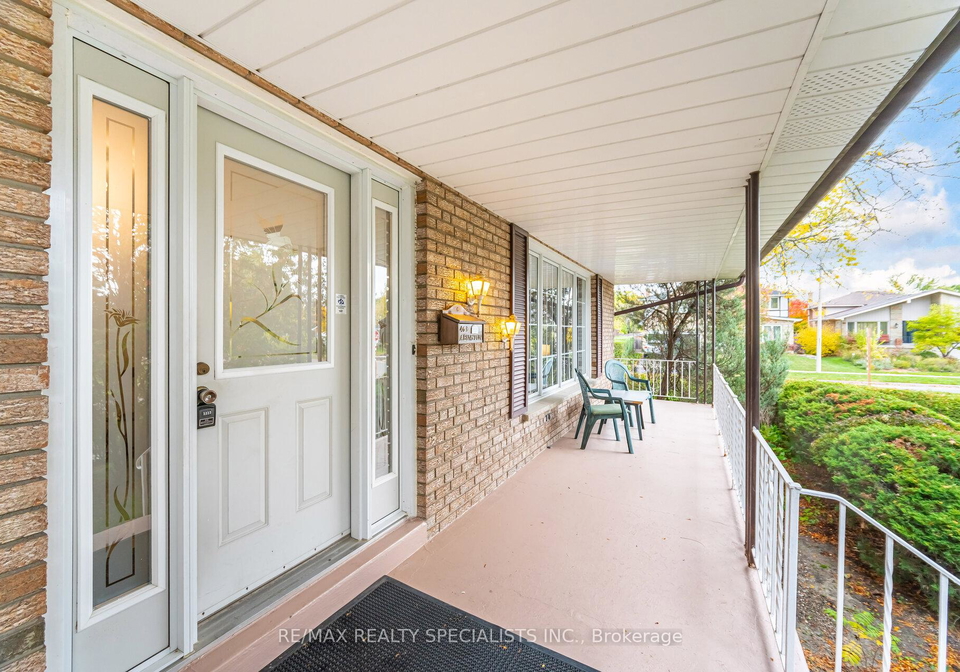 463-abington-avenue-mississauga-ontario-w12478028