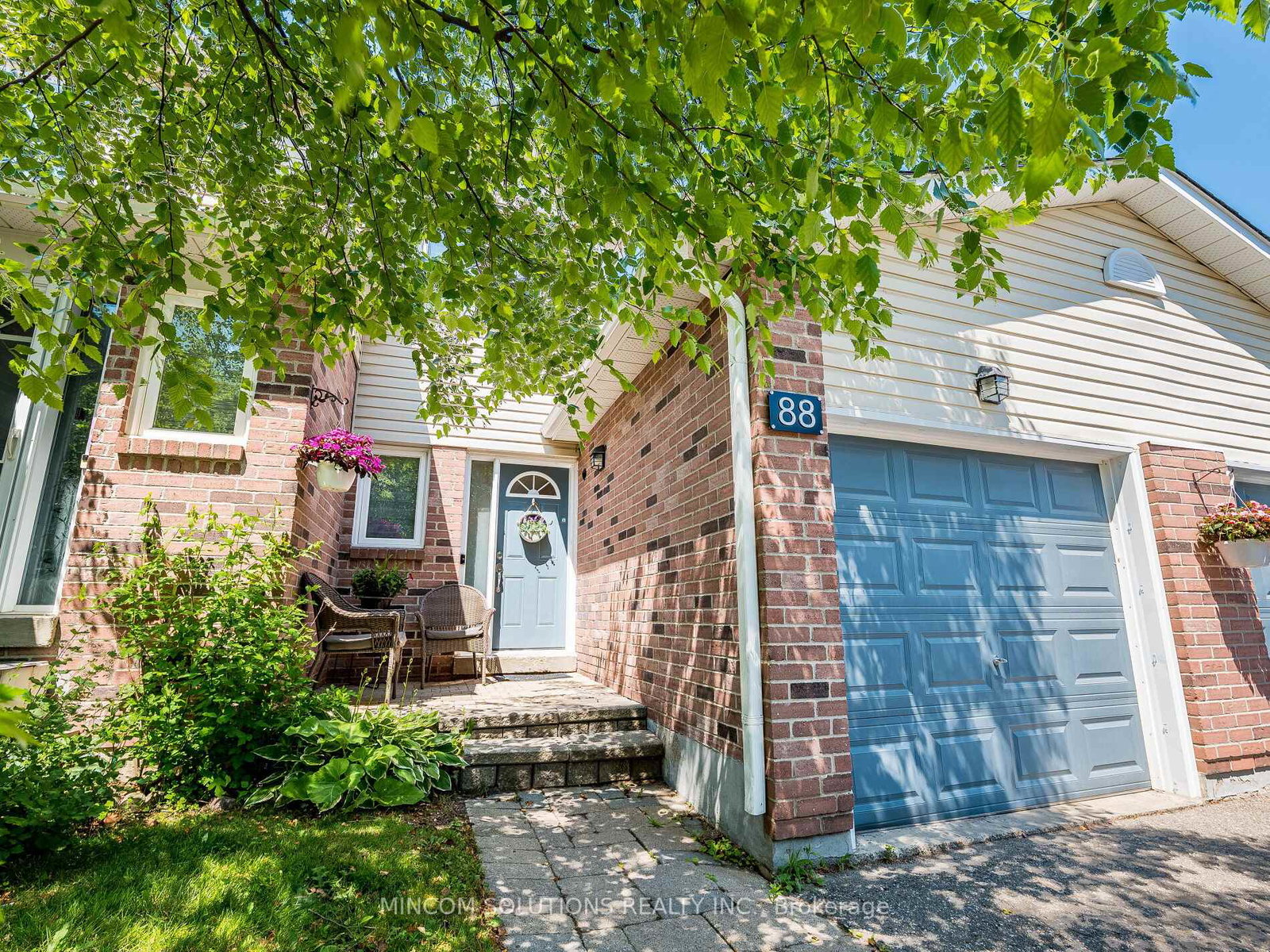 88-corey-circle-halton-hills-ontario-w12478187