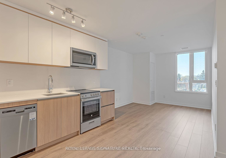 3100-keele-street-york-ontario-w12478195