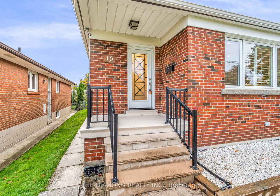 10-cranston-road-etobicoke-ontario-w12478341
