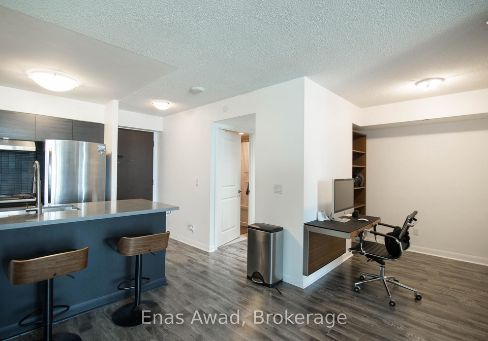 215-sherway-gardens-road-etobicoke-ontario-w12478444