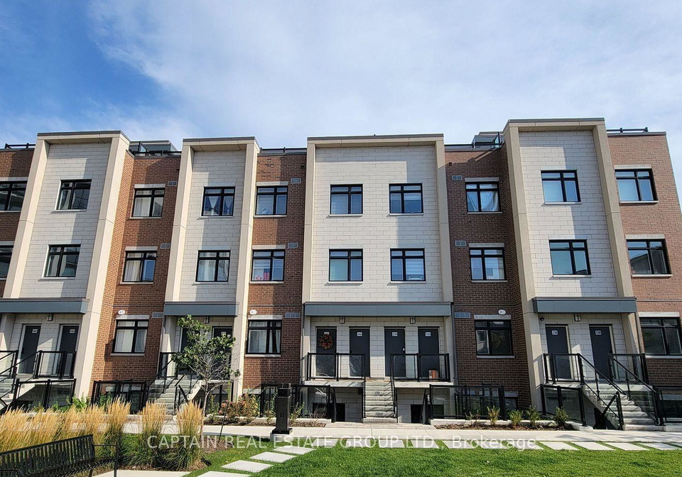 1075-douglas-mccurdy-common-mississauga-ontario-w12478741