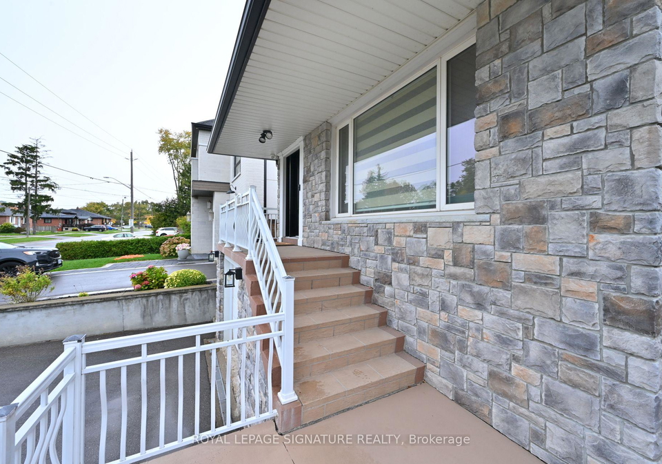 1143-alexandra-avenue-mississauga-ontario-w12478817