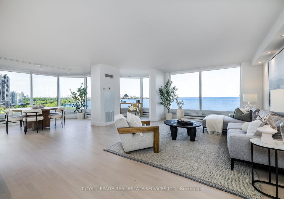 1-palace-pier-court-etobicoke-ontario-w12479154