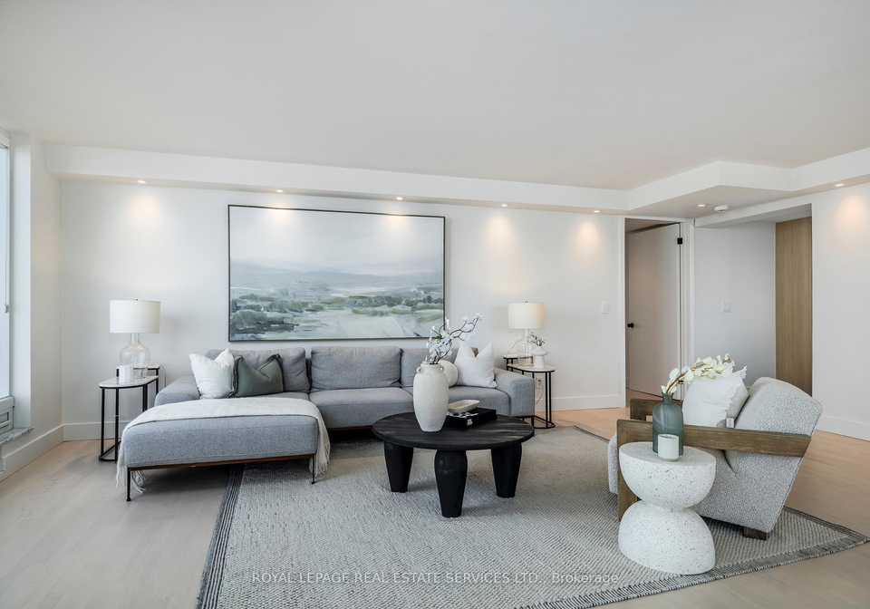 1-palace-pier-court-etobicoke-ontario-w12479154