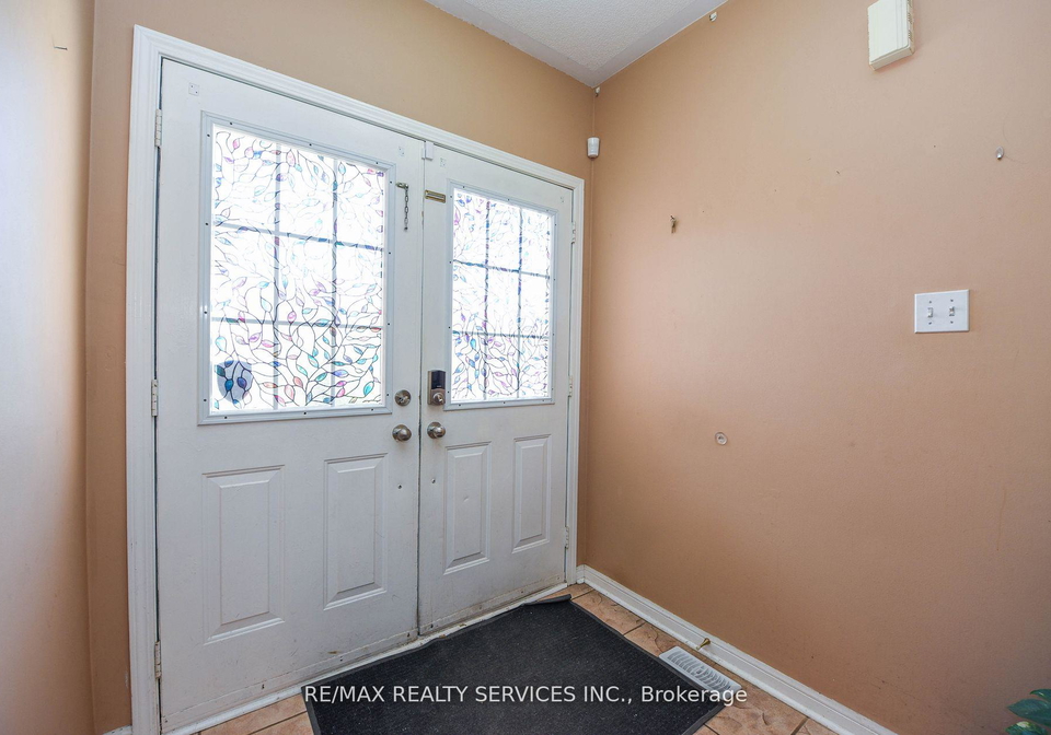 172-native-landing-crescent-brampton-ontario-w12479446