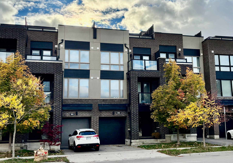 3048-postridge-drive-oakville-ontario-w12479526