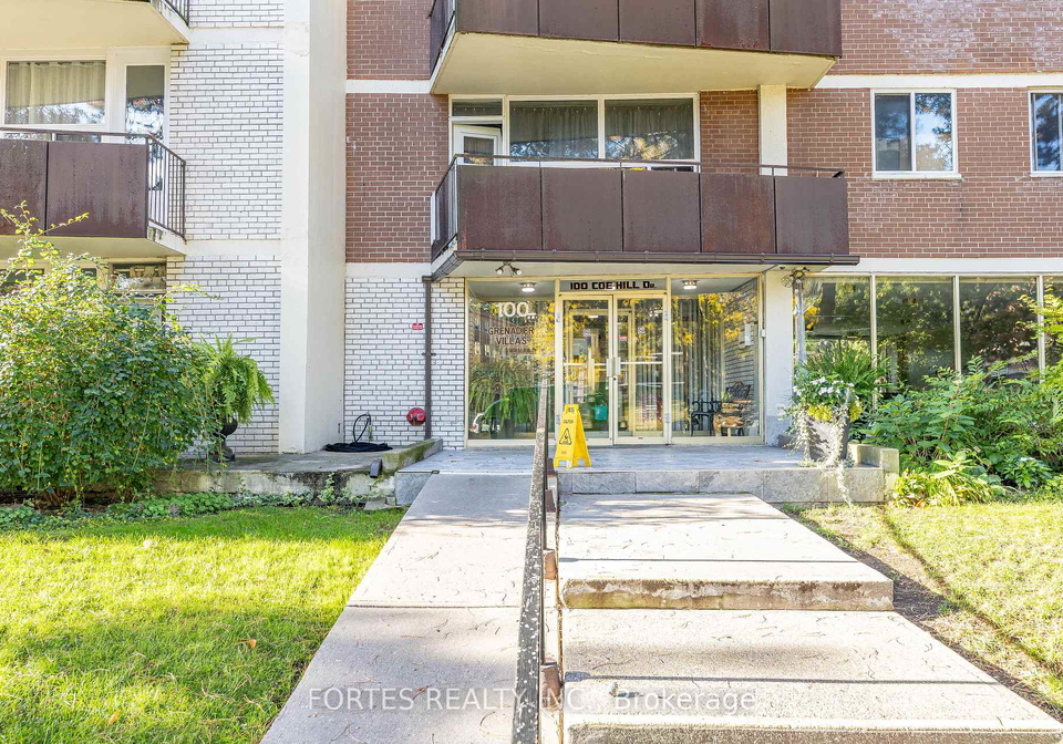 100-coe-hill-drive-toronto-ontario-w12479609