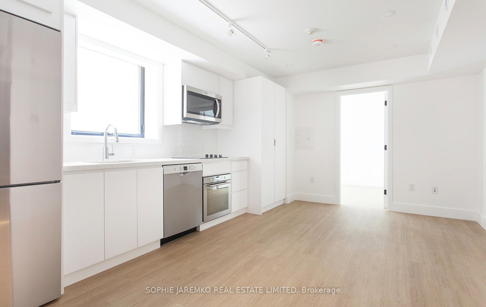 415-roncesvalles-avenue-toronto-ontario-w12479636
