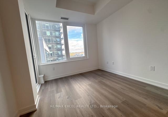 395-square-one-drive-mississauga-ontario-w12479754