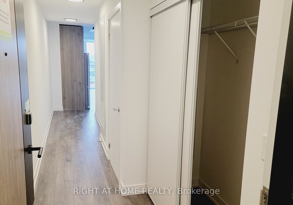 1007-the-queensway-etobicoke-ontario-w12479933