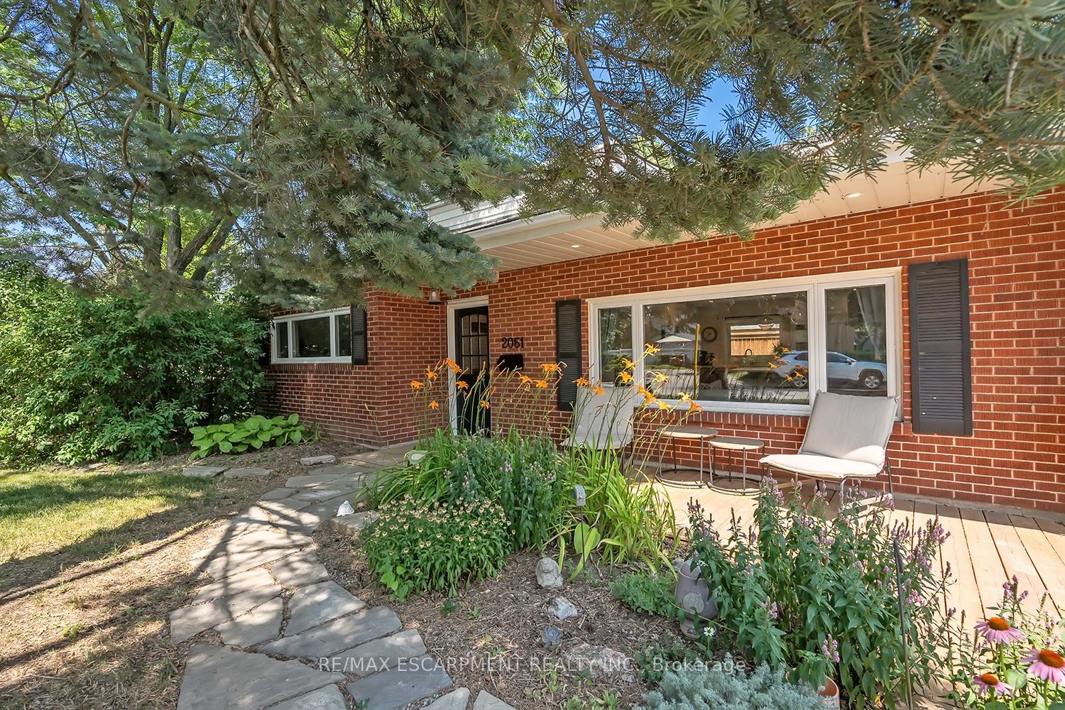 2061-halton-place-burlington-ontario-w12480093
