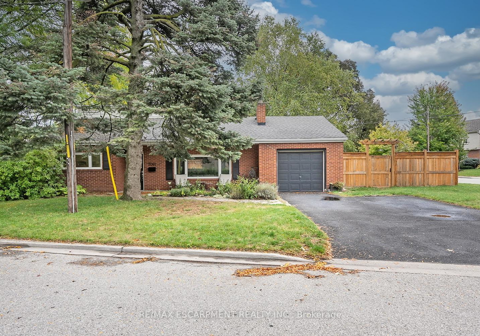 2061-halton-place-burlington-ontario-w12480093