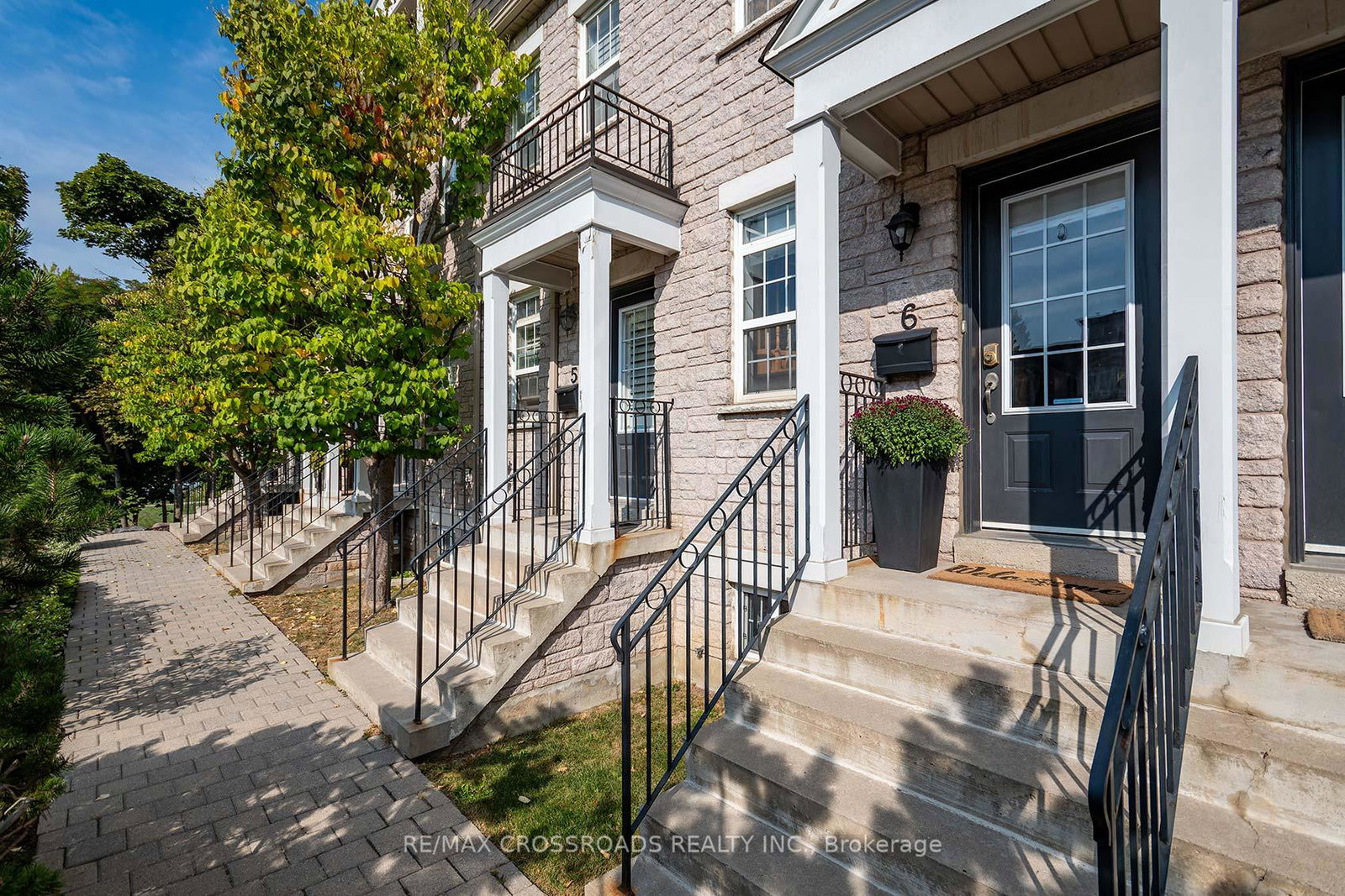 3890-bloor-street-w-etobicoke-ontario-w12480247