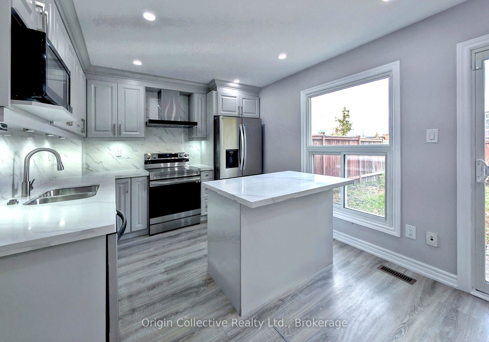 47-woolenscote-circle-etobicoke-ontario-w12480328