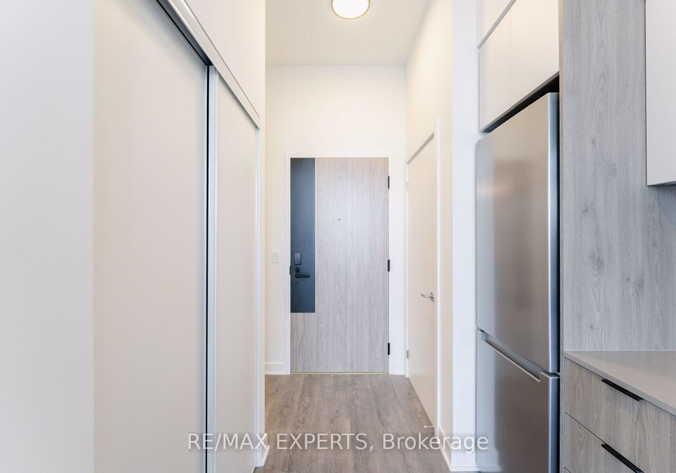 1007-the-queensway-etobicoke-ontario-w12480569