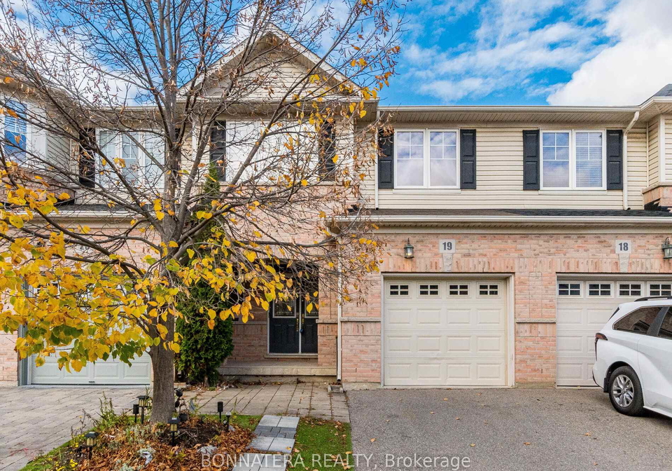 3275-stalybridge-drive-oakville-ontario-w12480698